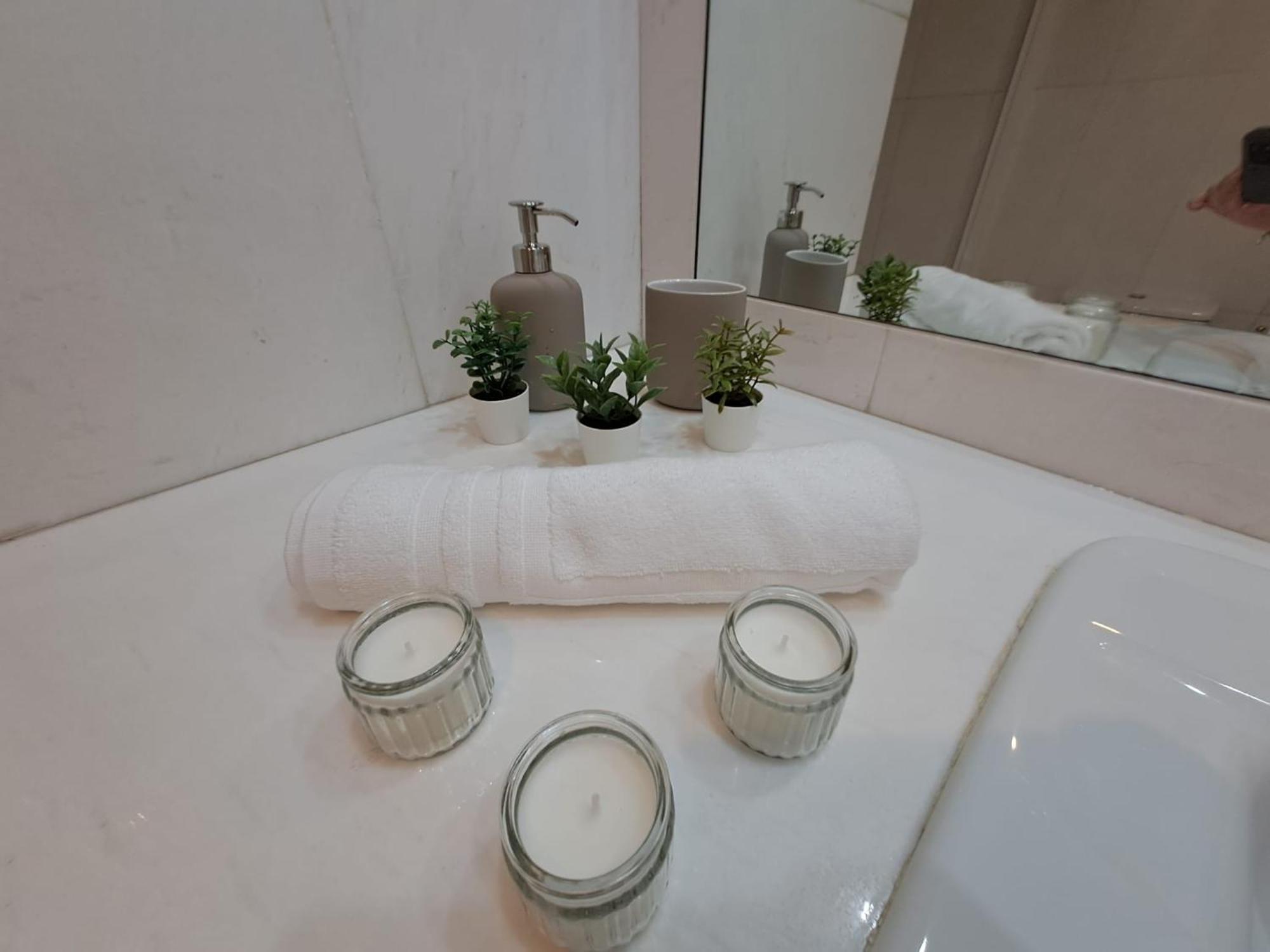 Apartamento Luminous In Playas Del Duque , Puerto Banus By Holidays &